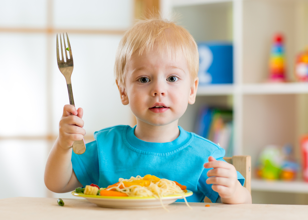 dziecko i jedzenie